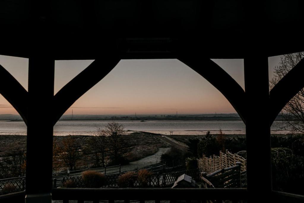 The Ferry House Bed and Breakfast Eastchurch Buitenkant foto